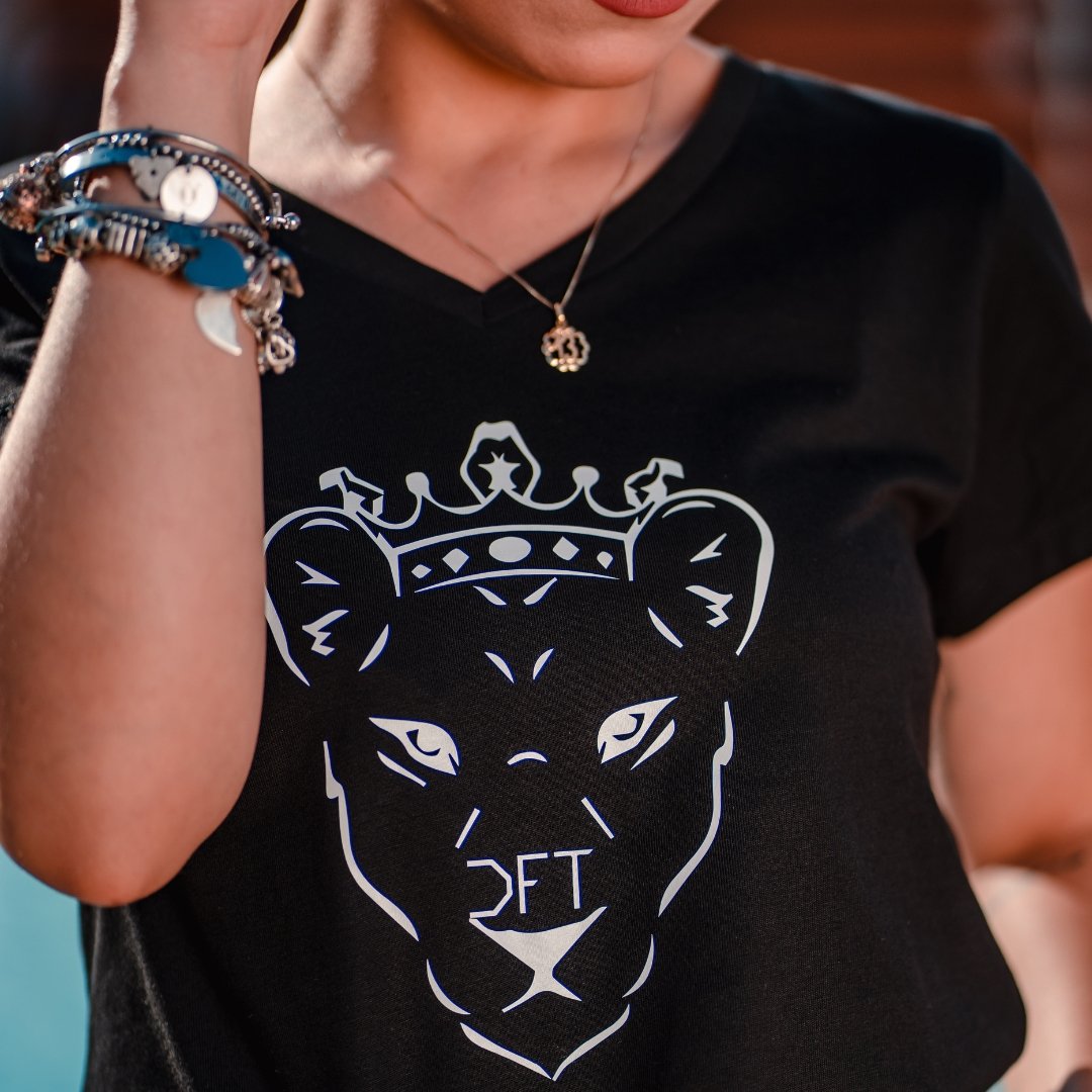 DFT Shirt Lioness | Black & White