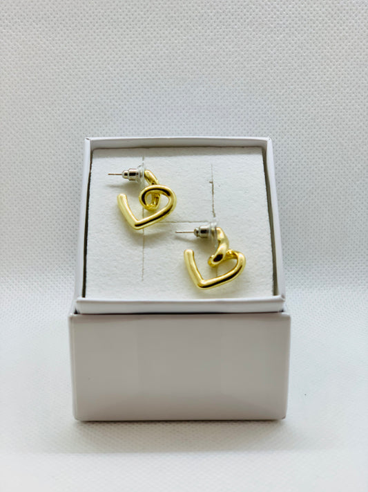 PAIR OF HEART EARRINGS DISMANTLED